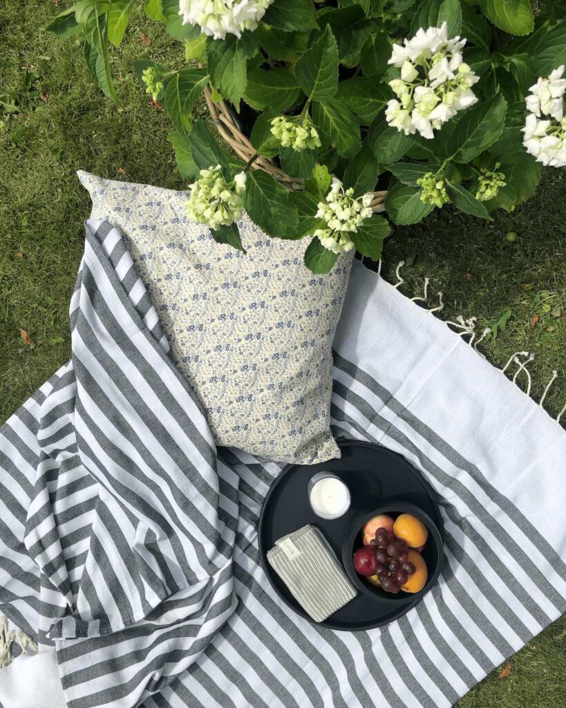 outdoor textiles styling